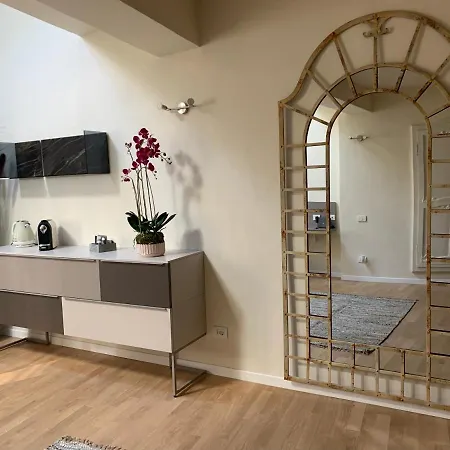 Maison Del Ducato Cavour 37 Apartment Parma