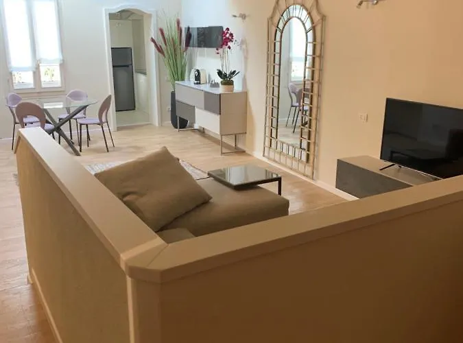 Апартаменты Maison Del Ducato Cavour 37