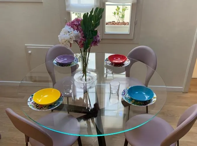 Maison Del Ducato Cavour 37 アパート