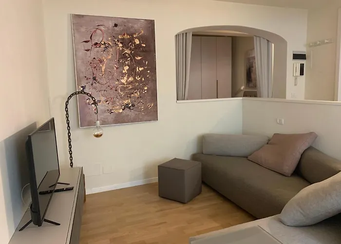 Maison Del Ducato Cavour 37