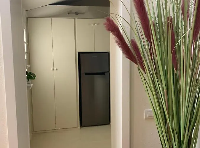 Maison Del Ducato Cavour 37 Апартаменты