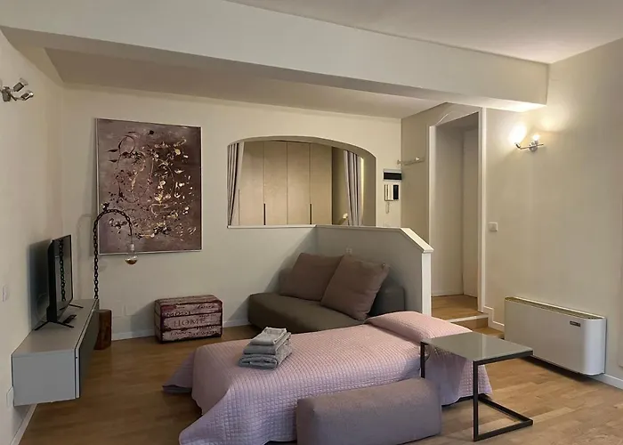 Maison Del Ducato Cavour 37 Апартаменты Парма